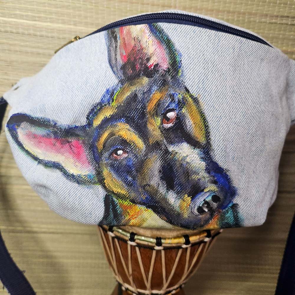 Bauchtasche aus recyceltem Jeansstoff | Handgefertigtes Unikat | Bauchtasche mit Motiv