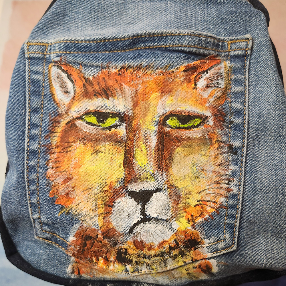 Rucksack aus recyceltem Jeansstoff | Handgefertigtes Unikat | Rucksack mit Motiv – Bild 3