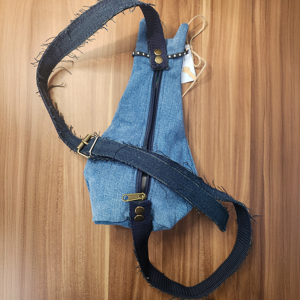 Tasche in Katzenform aus recyceltem Jeansstoff | Handgefertigtes Unikat | Kleine Tasche mit Motiv