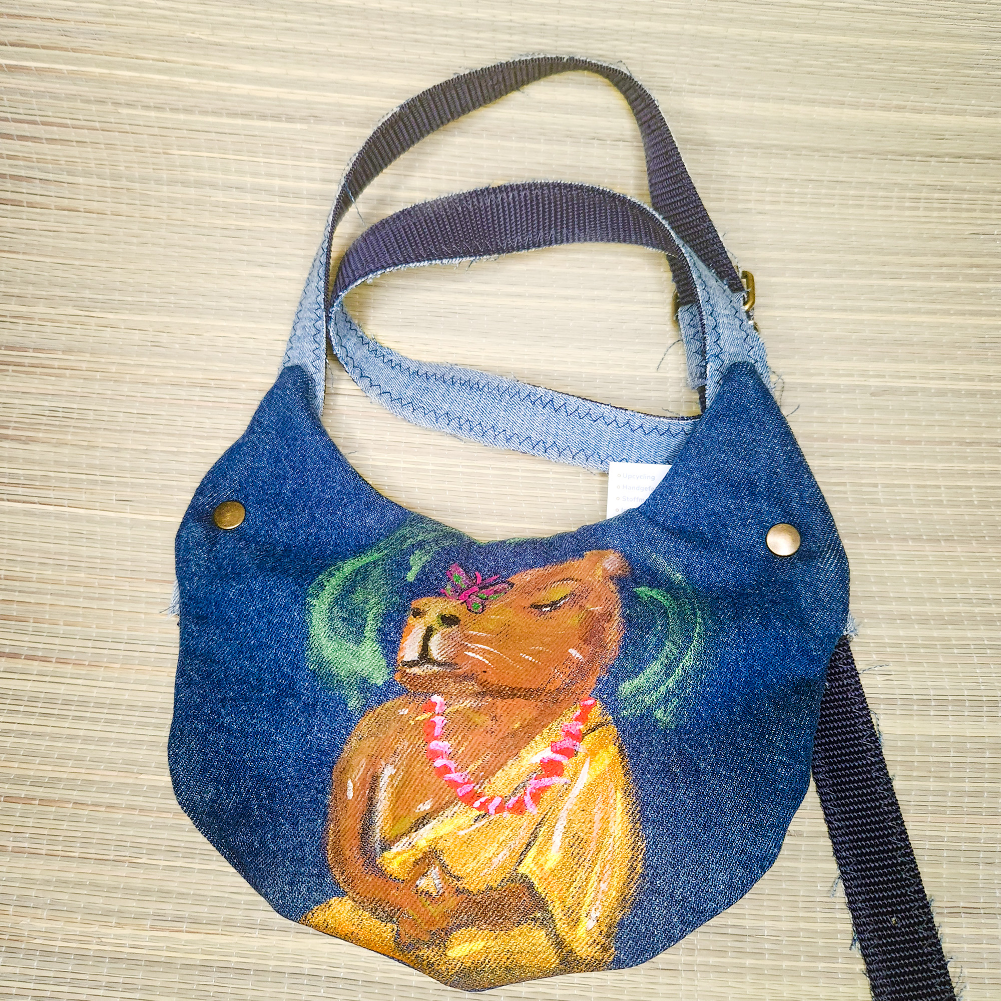 Tasche in Katzenform aus recyceltem Jeansstoff | Handgefertigtes Unikat | Kleine Tasche mit Motiv