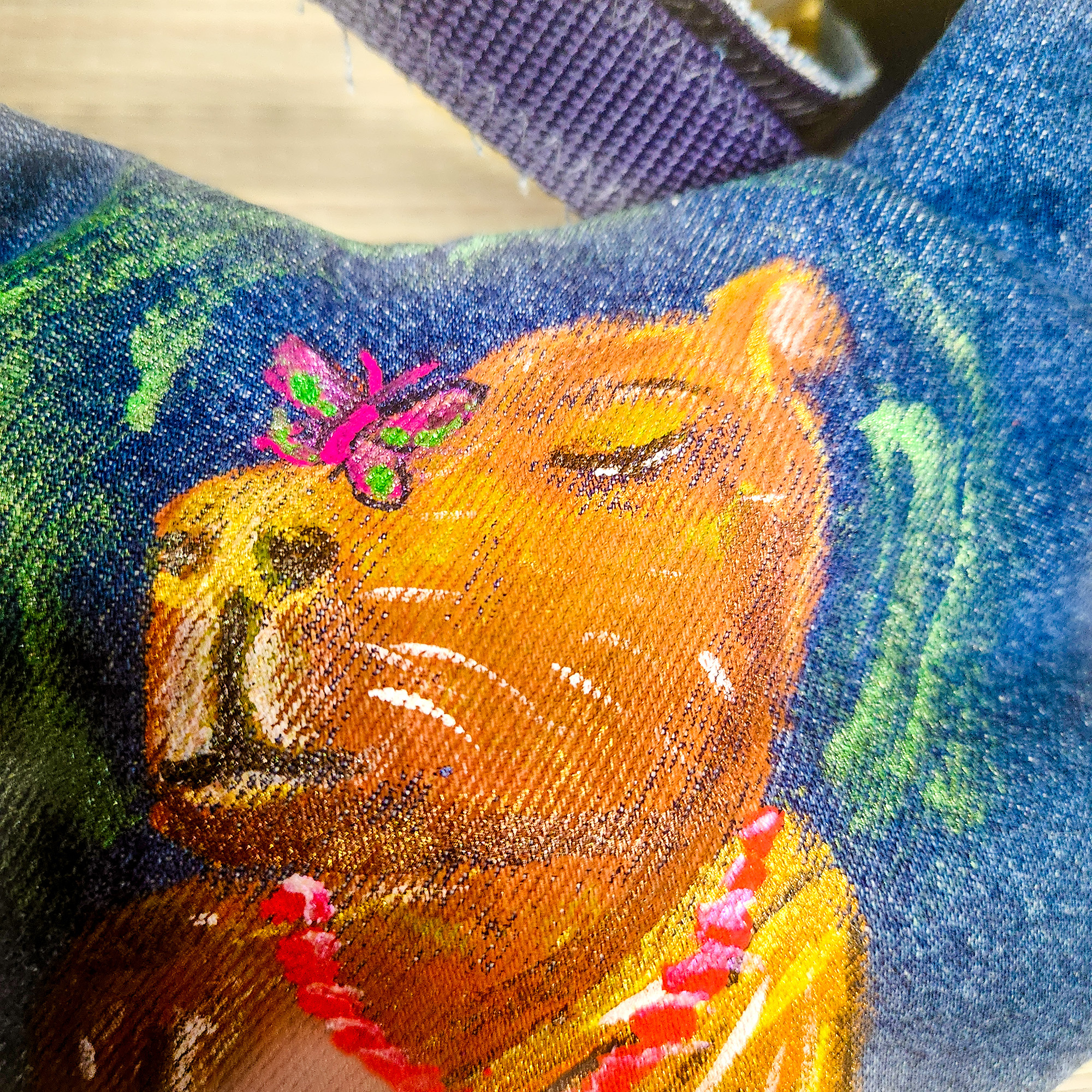 Tasche in Katzenform aus recyceltem Jeansstoff | Handgefertigtes Unikat | Kleine Tasche mit Motiv